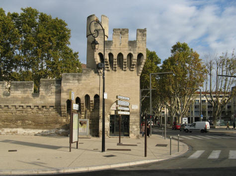 Avignon City Gates - Porte de la Republique